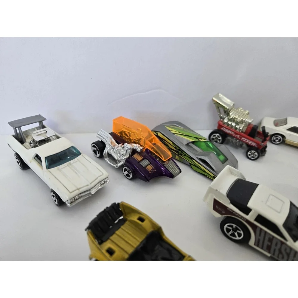 Vintage Hot‎ Wheels lot Diecast stinger radio flyer hersheys